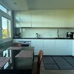 2 In 100 Sqm Panzió