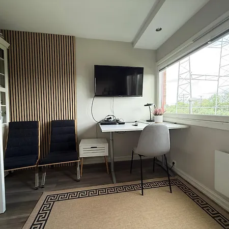 2 In 100 Sqm 3*