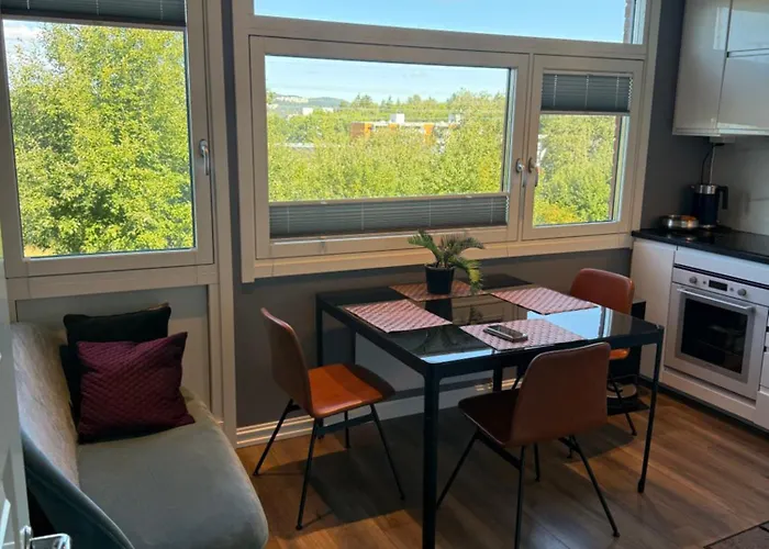 2 In 100 Sqm